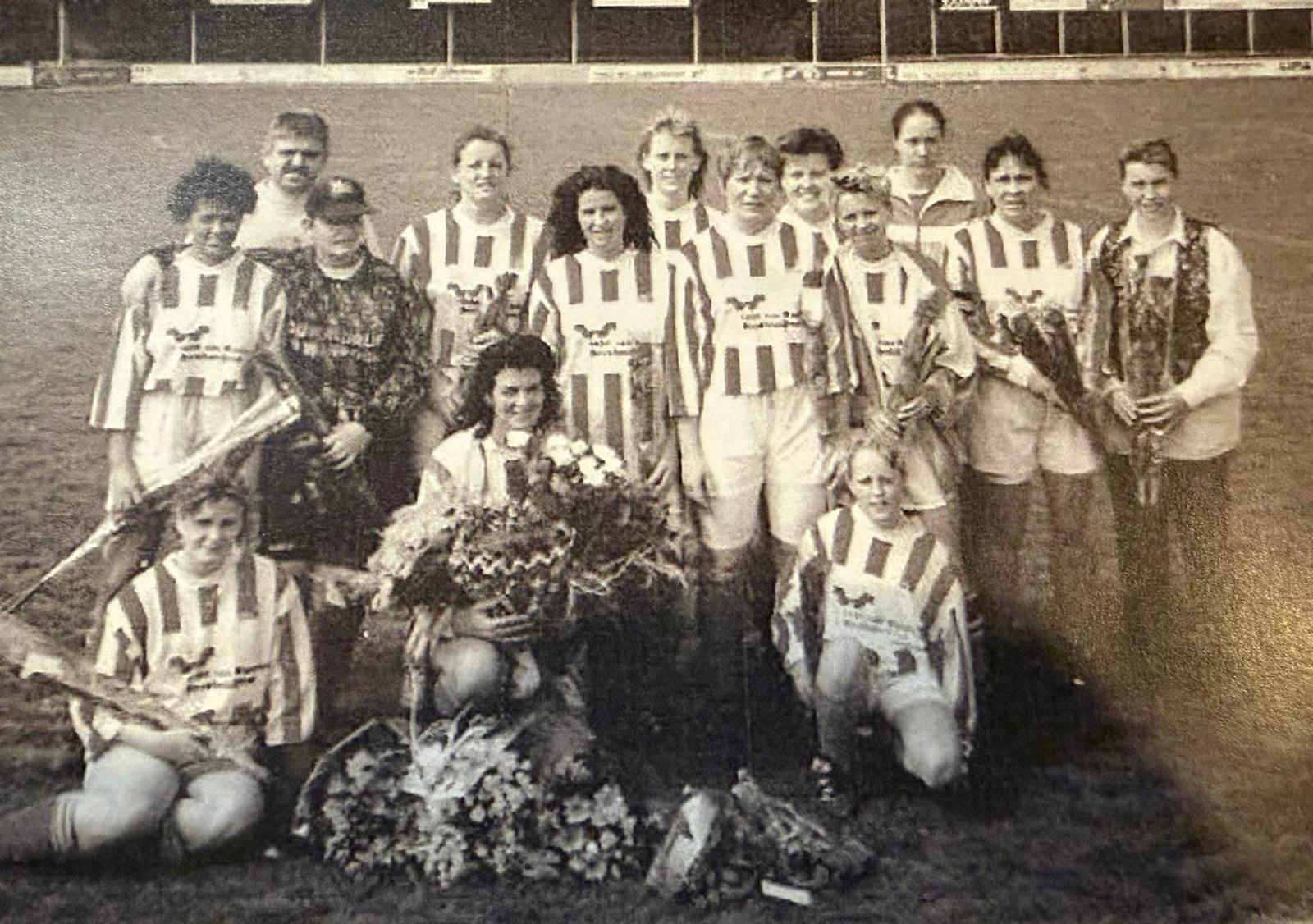 Uit de kleedkamer - Cocky van de Haterd (erelid): ‘Zelfs de Duitsers juichten voor ons Holländerinnen’