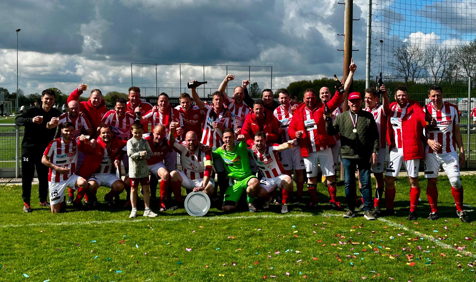 Nooit Gedacht 3 klasse apart; kampioen met overmacht