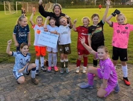 Rabo ClubSupport levert Nooit Gedacht 1.823,50 euro op